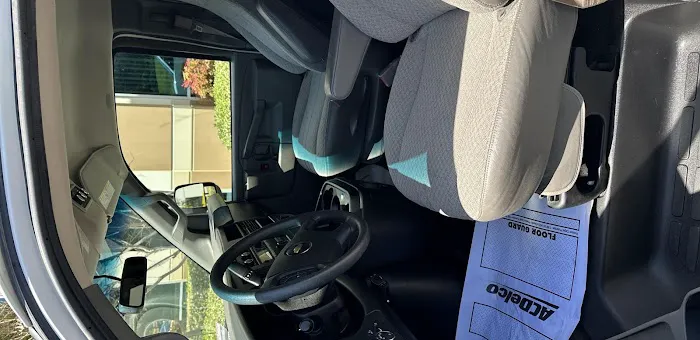 Vacation Vehicle Rentals Picture 5