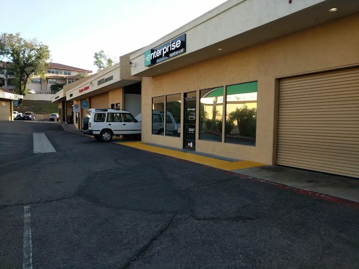 Enterprise Rent-A-Car Picture 8