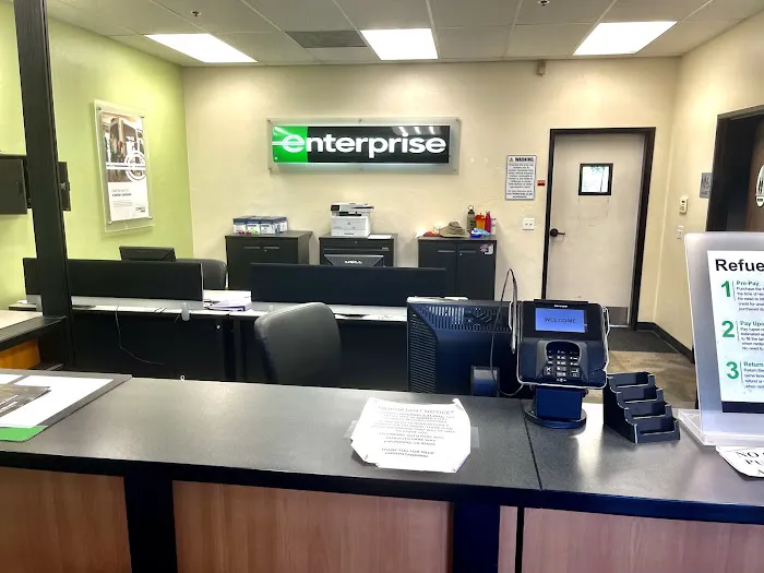 Enterprise Rent-A-Car Picture 4