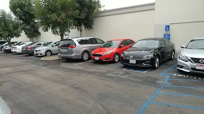 Avis Car Rental Picture 9