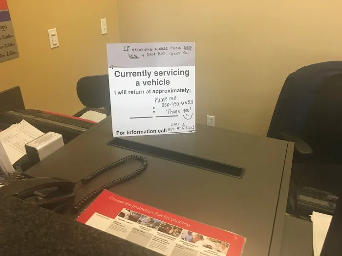 Avis Car Rental Picture 7