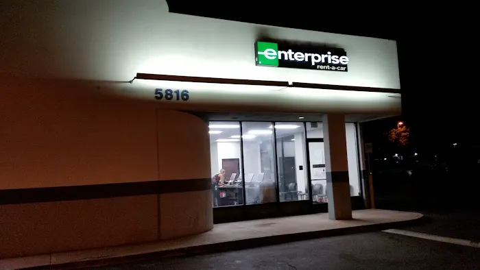 Enterprise Rent-A-Car Picture 1