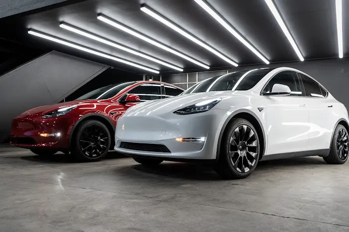 Pacific Ride Tesla Rentals Picture 9
