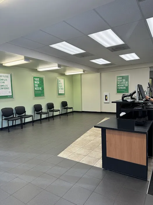 Enterprise Rent-A-Car Picture 9