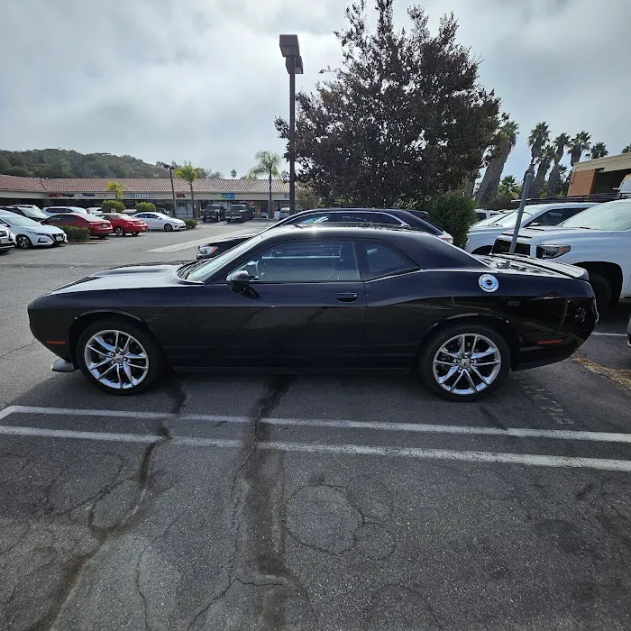 Avis Car Rental Picture 9