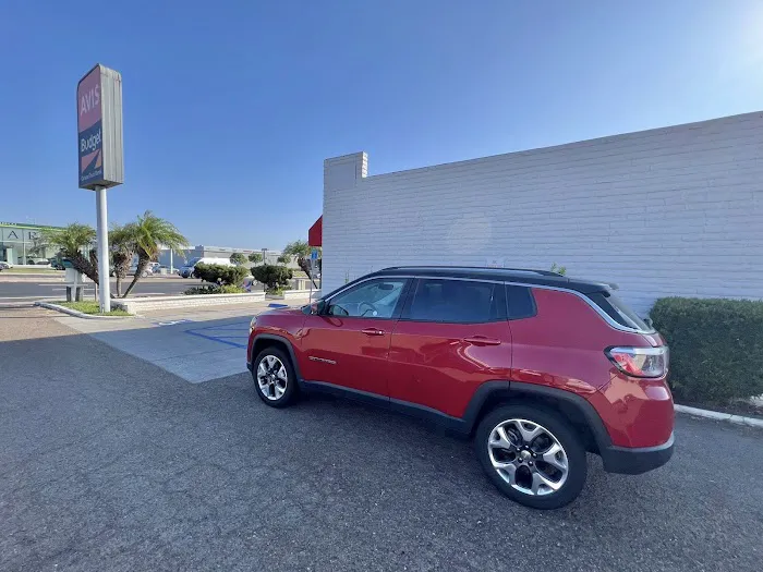 Avis Car Rental Picture 5