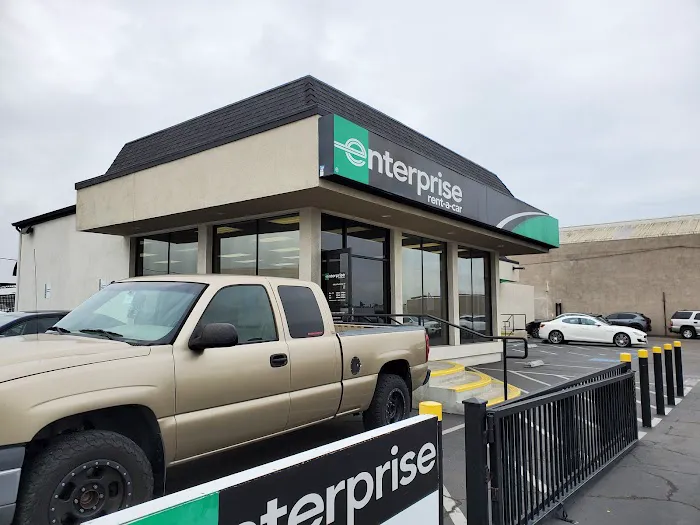 Enterprise Rent-A-Car Picture 2