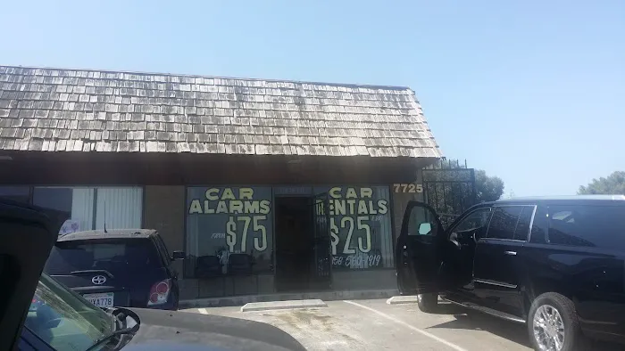 CMW Car Rentals Picture 6
