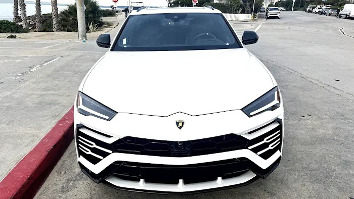 SD Lambo Exotic Car Rental Picture 3