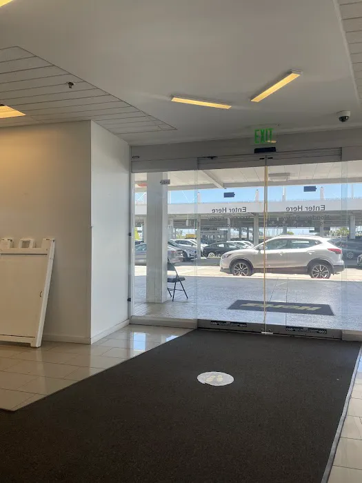 Hertz Uber Picture 7