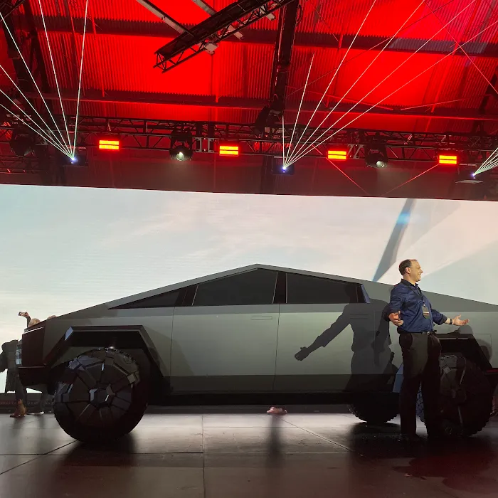 FrunkYea Tesla Rentals Picture 3