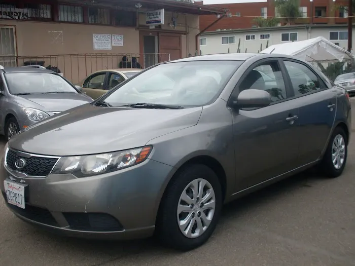 Sensible Car Rental Picture 10