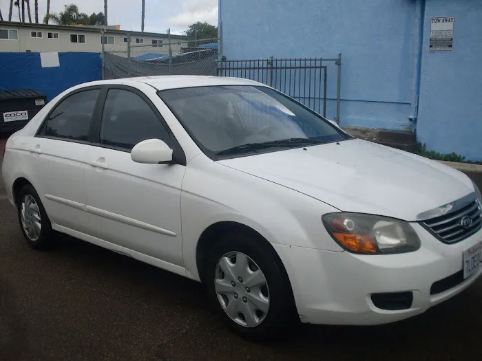 Sensible Car Rental Picture 2