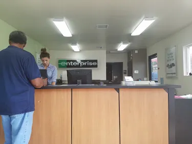 Enterprise Rent-A-Car Picture 9