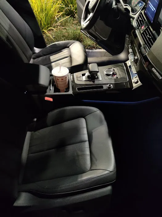 Enterprise Rent-A-Car Picture 6