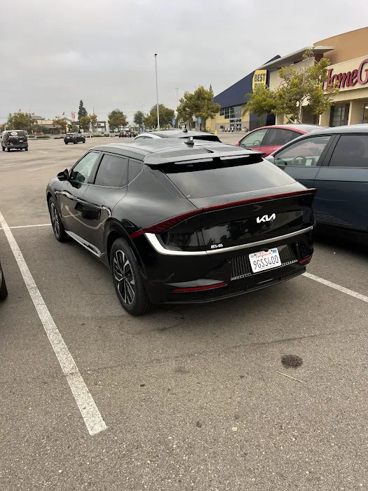 Avis Car Rental Picture 8