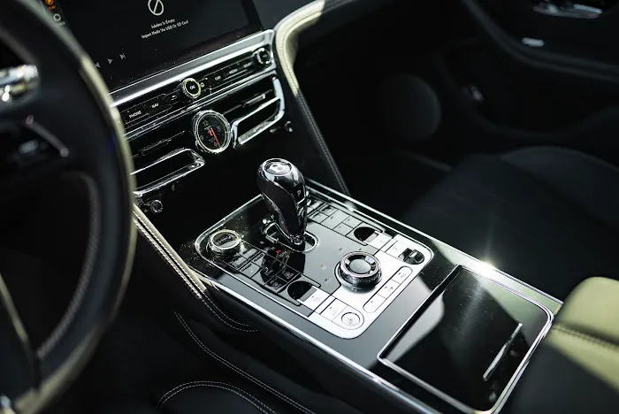 LUXRIDE | Luxury car rental | Brickell Picture 4