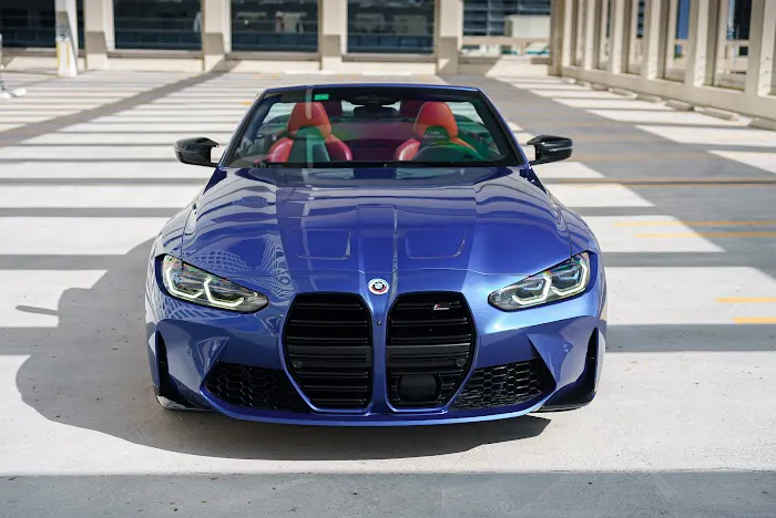 LUXRIDE | Luxury car rental | Brickell Picture 5