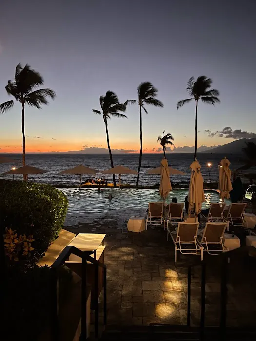 Diplomat Travel Picture 2