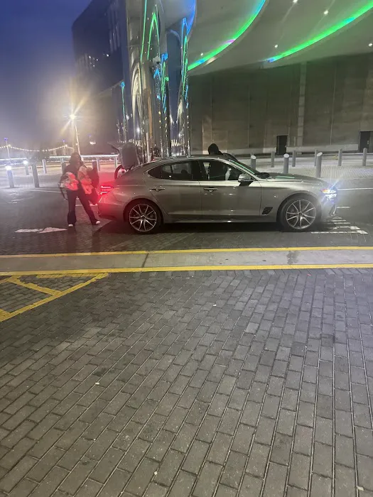 Enterprise Rent-A-Car Picture 9