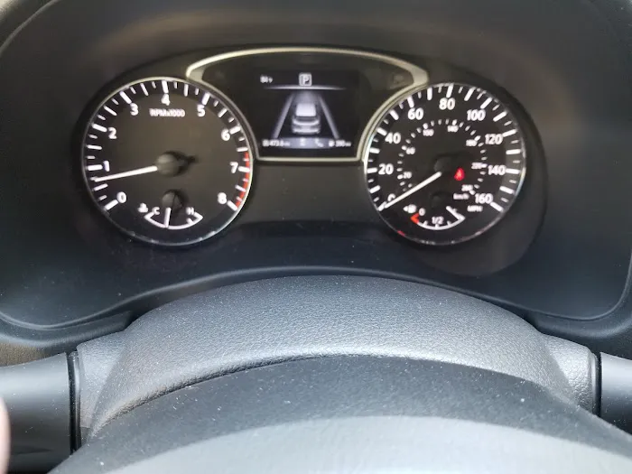 Avis Car Rental Picture 5