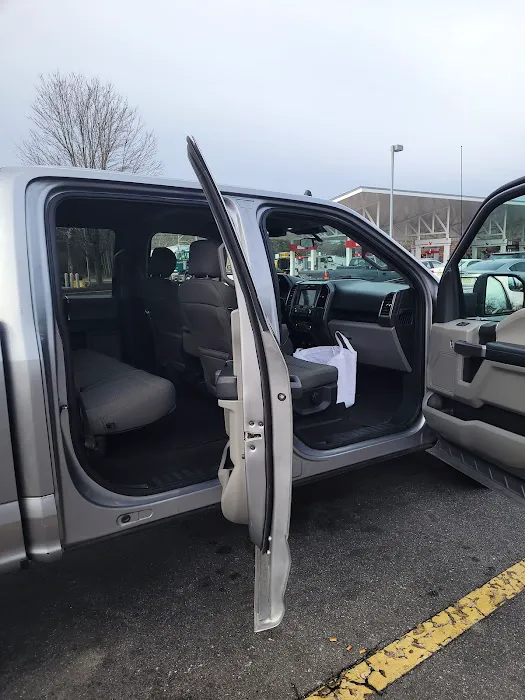 Enterprise Rent-A-Car Picture 3