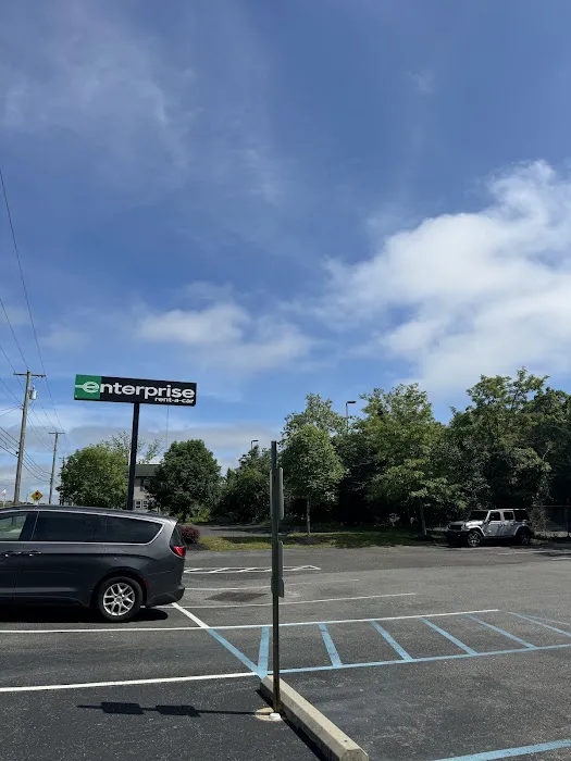Enterprise Rent-A-Car Picture 7