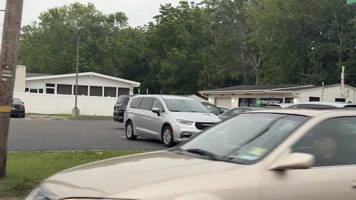 Enterprise Rent-A-Car Picture 1