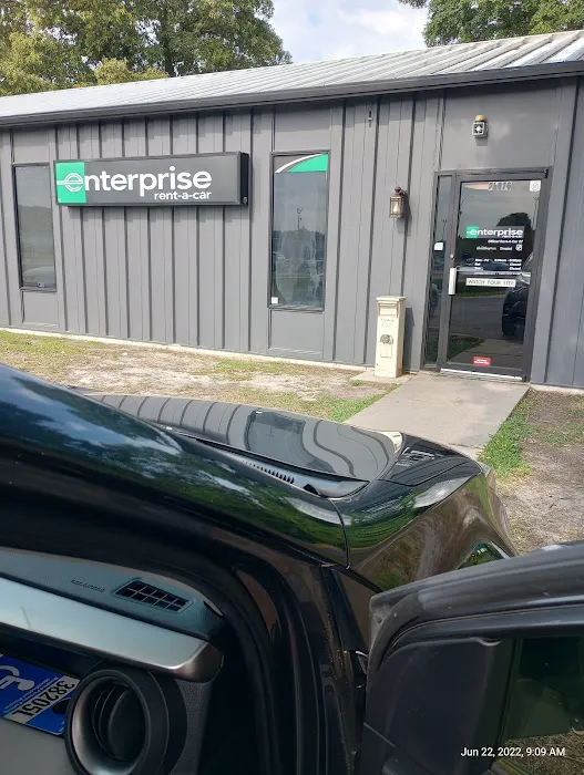 Enterprise Rent-A-Car Picture 4