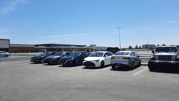 Enterprise Rent-A-Car Picture 2