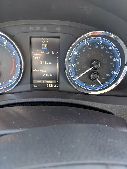 Avis Car Rental Picture 7