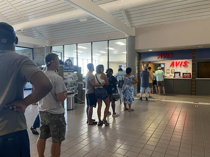 Avis Car Rental Picture 3
