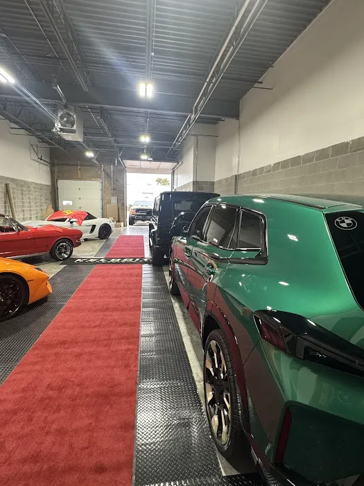 VELOCITY Luxury and Classic Rentals Picture 4