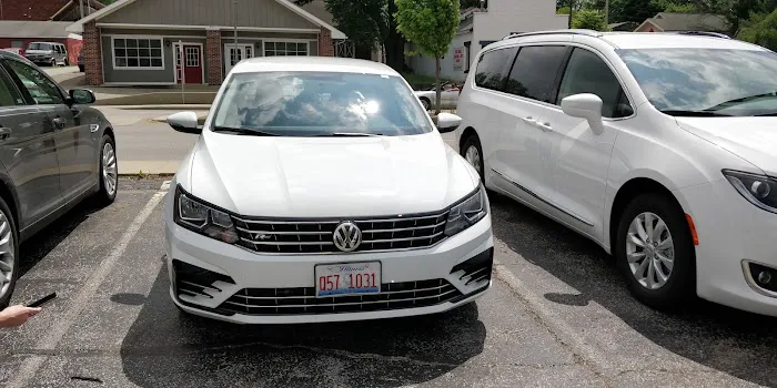 Avis Car Rental Picture 5