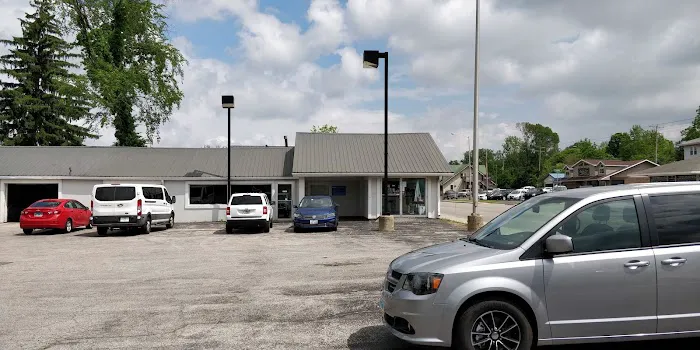 Avis Car Rental Picture 1