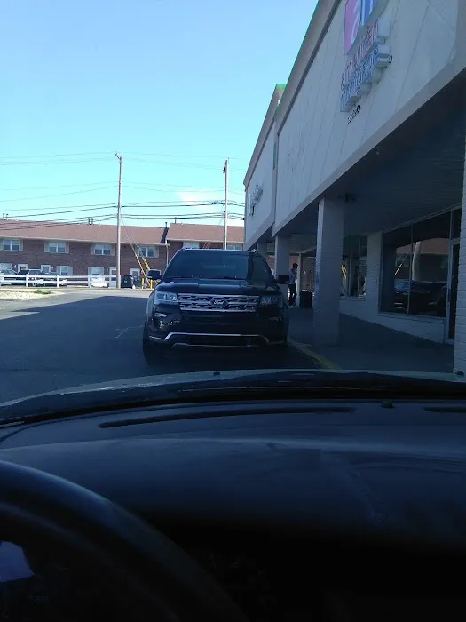 Enterprise Rent-A-Car Picture 7