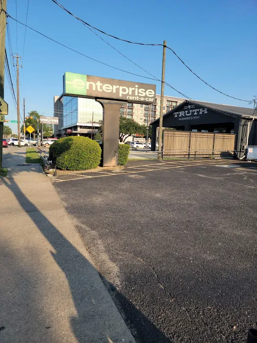 Enterprise Rent-A-Car Picture 7