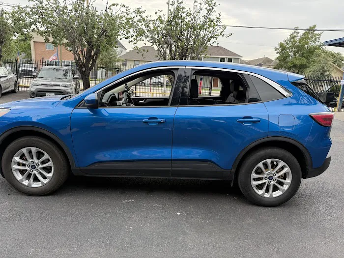 Freedom RideShare Rentals Picture 6
