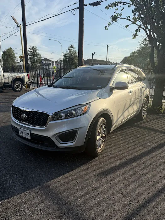 Freedom RideShare Rentals Picture 9