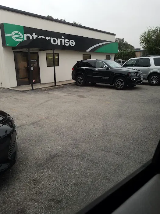 Enterprise Rent-A-Car Picture 2