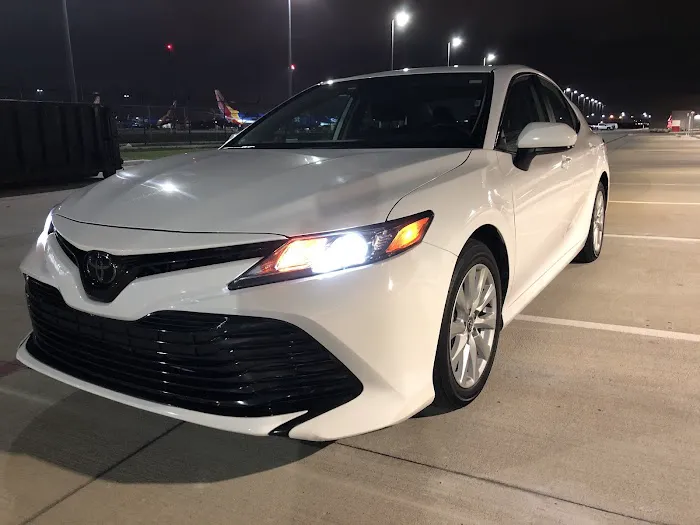 Avis Car Rental Picture 6