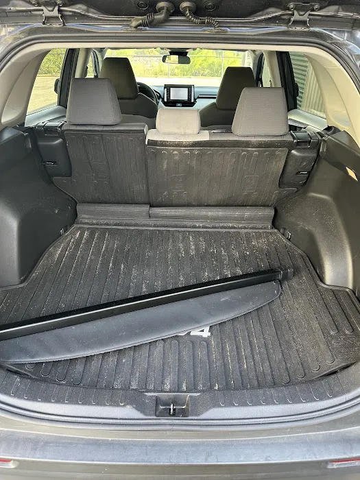 Avis Car Rental Picture 5