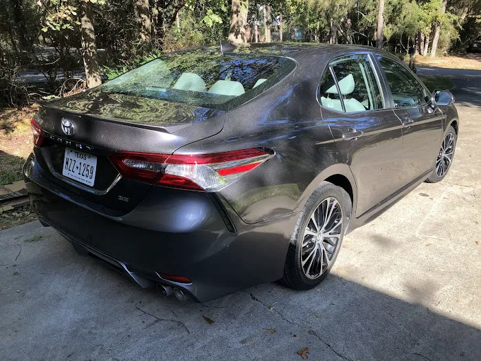 Avis Car Rental Picture 8