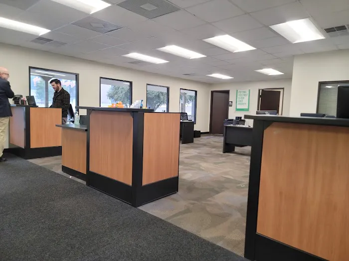 Enterprise Rent-A-Car Picture 7