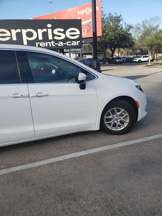 Enterprise Rent-A-Car Picture 5