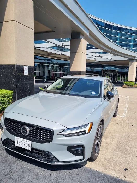SIXT Rent a Car Houston Royal Sonesta Picture 3