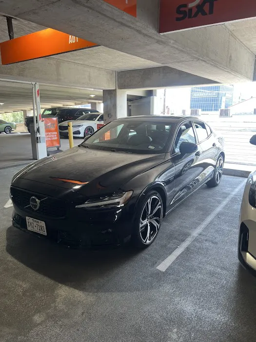 SIXT Rent a Car Houston Royal Sonesta Picture 2