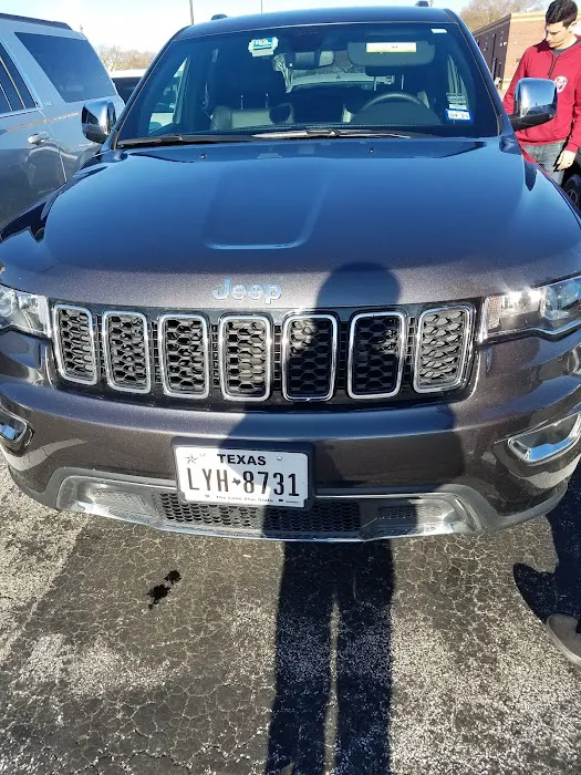 Avis Car Rental Picture 2