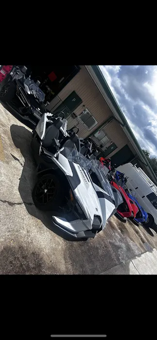 Slingshot rentals Aim Houston Picture 3