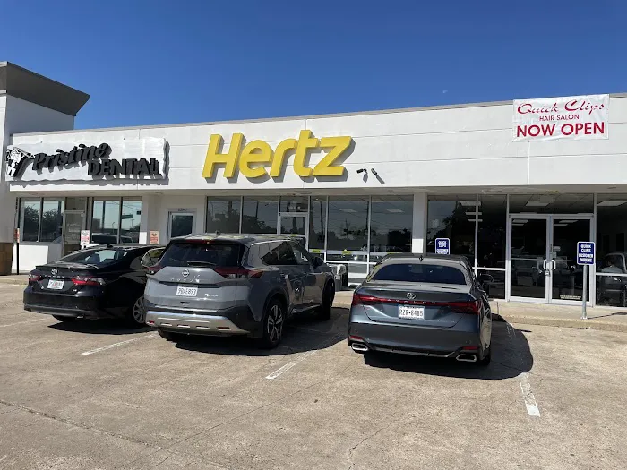 Hertz Car Rental - Houston - South Main Street Picture 8